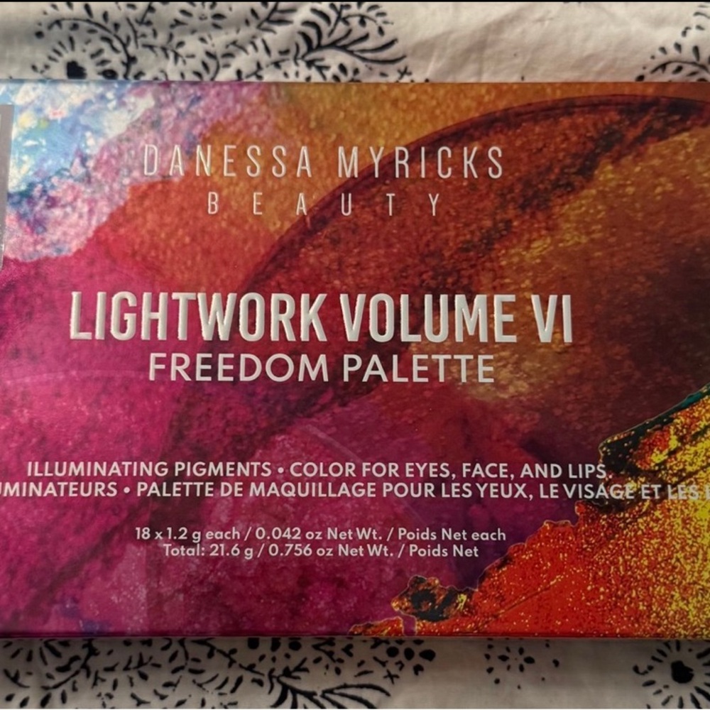 Danessa Myricks Beauty Lightwork Volume VI Palette